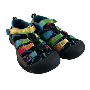 Keen kids rainbow waterproof sandals Size 2 Preowned